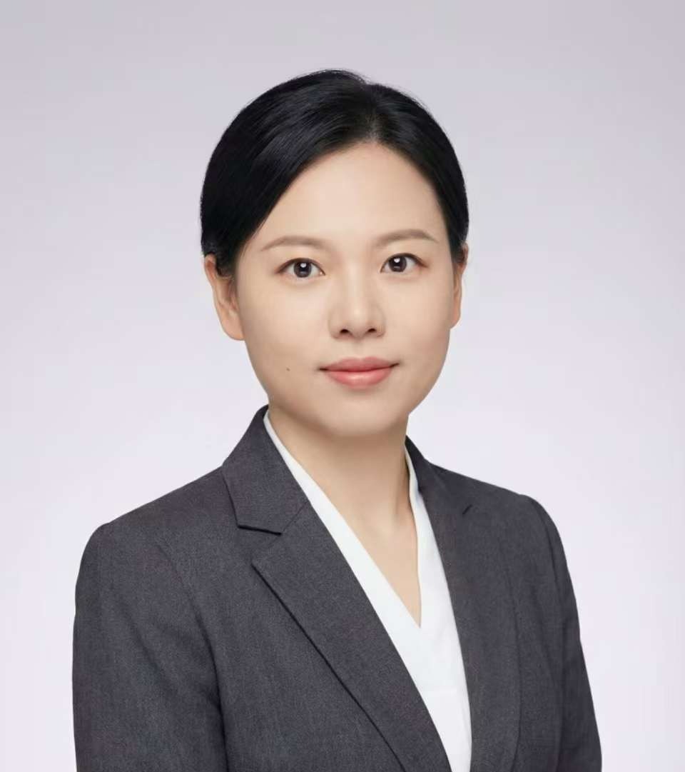 艺术学院党委书记、副院长 程亚